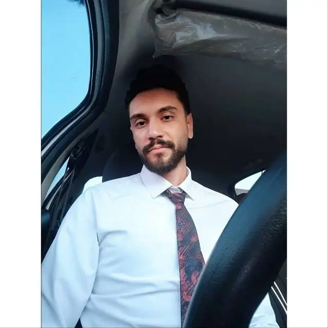 فرید علیاری
